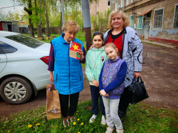 Помощь узникам концлагерей