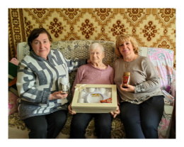 Праздничные подарки труженикам тыла к 80 - летию Победы в ВОВ